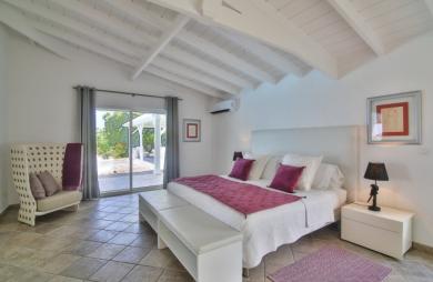 Propriété de 2 villas vue mer aux Terres Basses