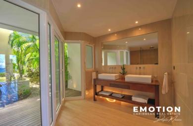Propriété exclusive aux Terres Basses - Villa de 6 chambres vue mer avec une piscine d