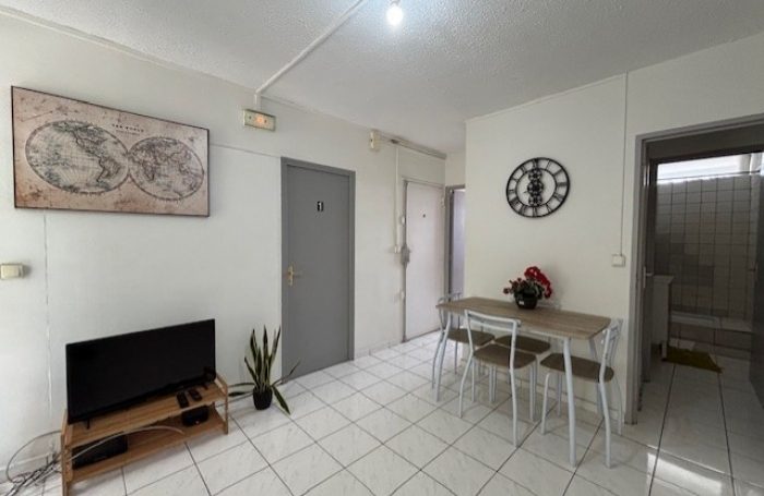 Location Appartement 97110