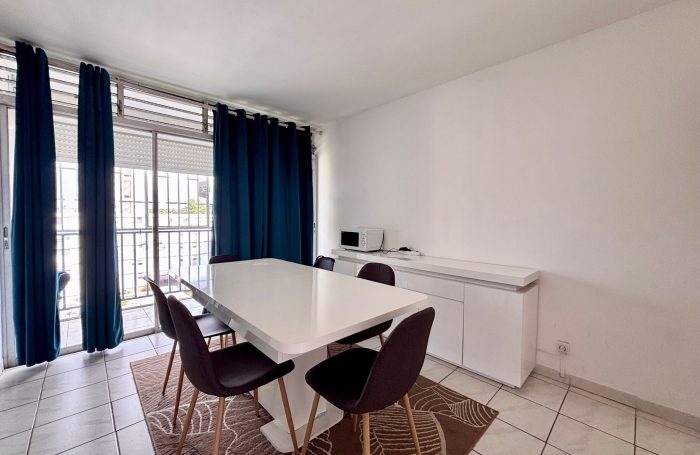 Location Appartement 97139
