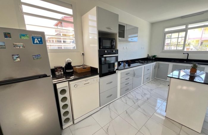 Location Maison 97160