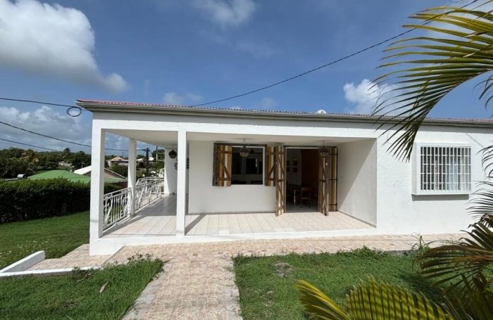 Location Maison 97190