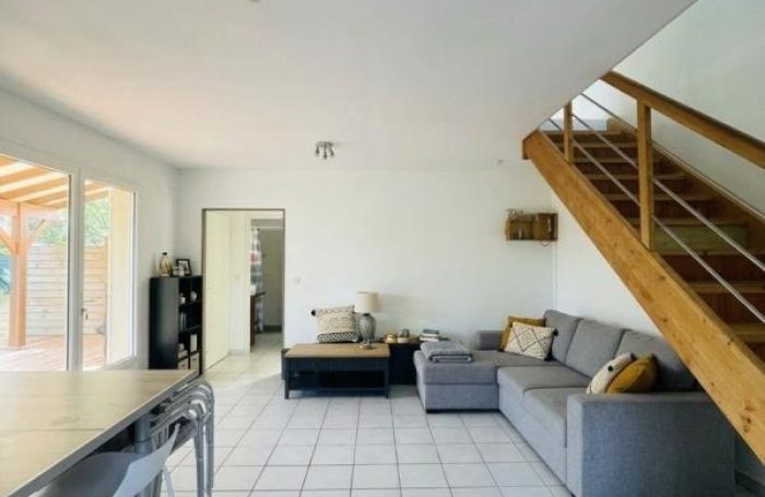 Location Maison 97128
