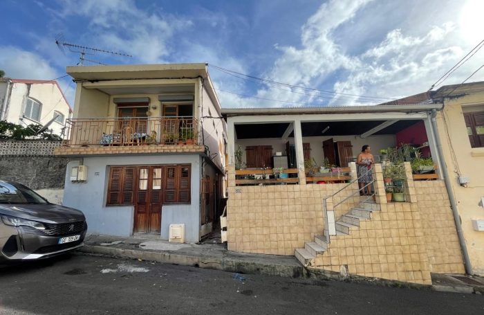 Vente Immeuble 97250