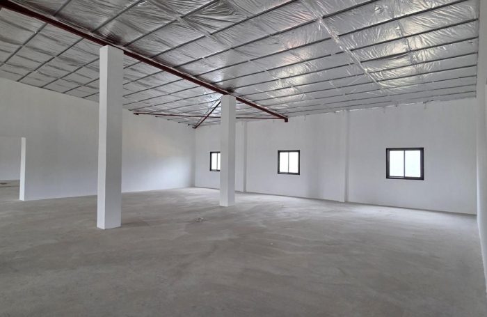 Location Local commercial 97441