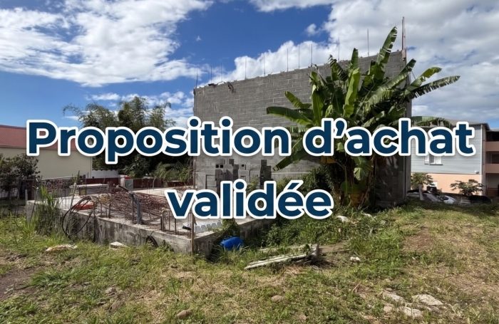 Vente Terrain 97440