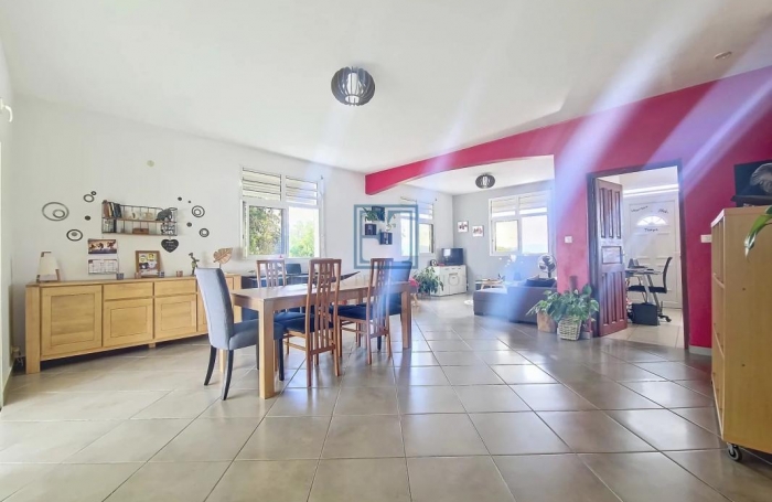 Vente Maison 133m&sup2; 5 pi&#232;ces Gosier