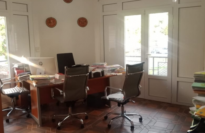 Vente Bureaux 97110