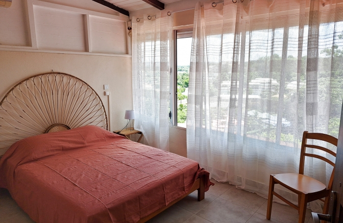 2 BEL APPT T2 RENOVE MEUBLES DUGAZON