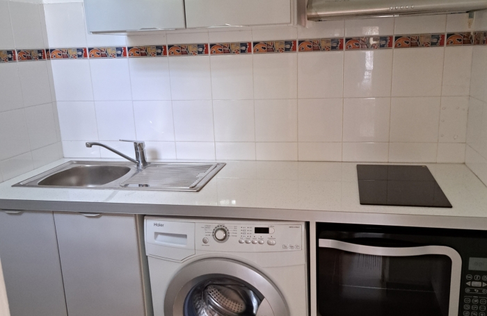 2 BEL APPT T2 RENOVE MEUBLES DUGAZON