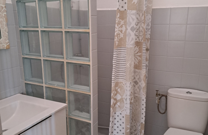 2 BEL APPT T2 RENOVE MEUBLES DUGAZON