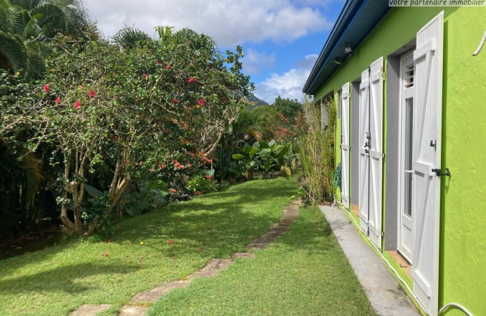 TROIS-RIVIERES - VILLA INDIVIDUELLE T 3 DE PLAIN PIED AVEC BELLE TERRASSE ET VUE MONTAGNE