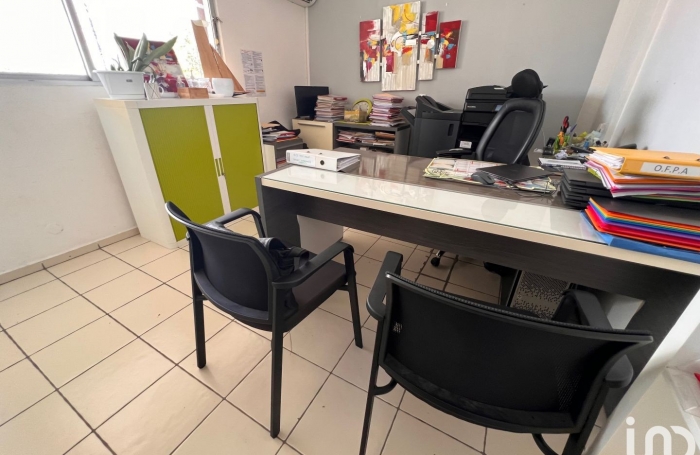 Vente Bureaux 86m&sup2; Baie Mahault