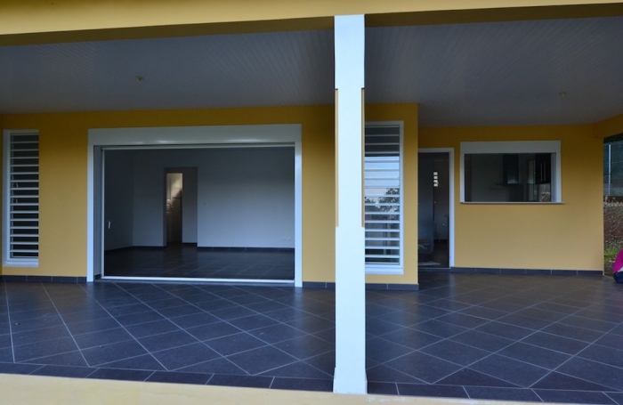 Vente Maison 92m&sup2; 4 pi&#232;ces Goyave