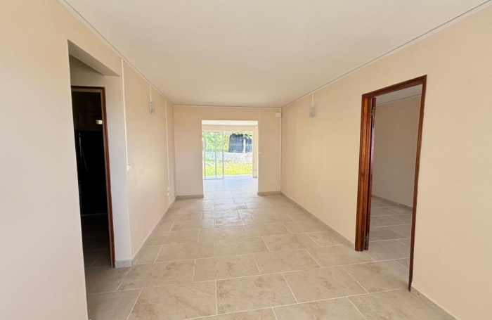 Vente Maison 110m&sup2; 4 pi&#232;ces Basse-Terre