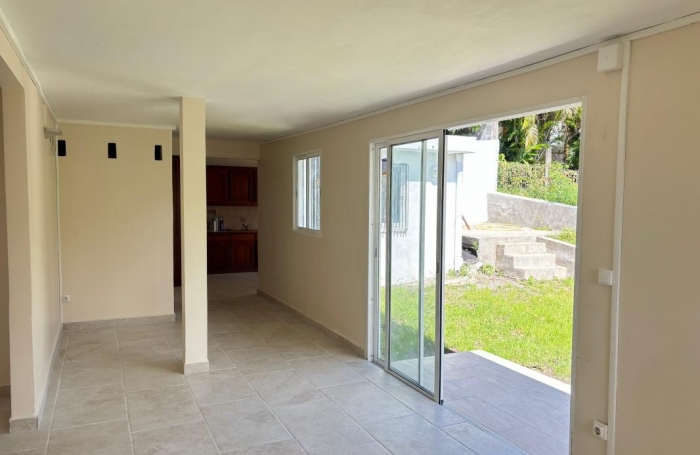 Vente Maison 110m&sup2; 4 pi&#232;ces Basse-Terre