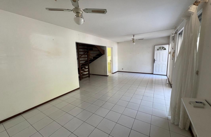 Vente Maison 97.13m&sup2; 5 pi&#232;ces Les Abymes