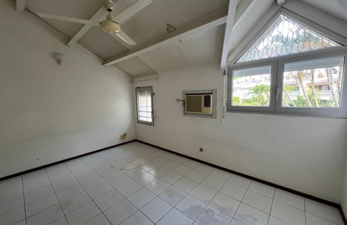Vente Maison 97.13m&sup2; 5 pi&#232;ces Les Abymes