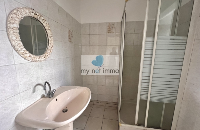 Appartement T3 meublé bourg de Baie-Mahault