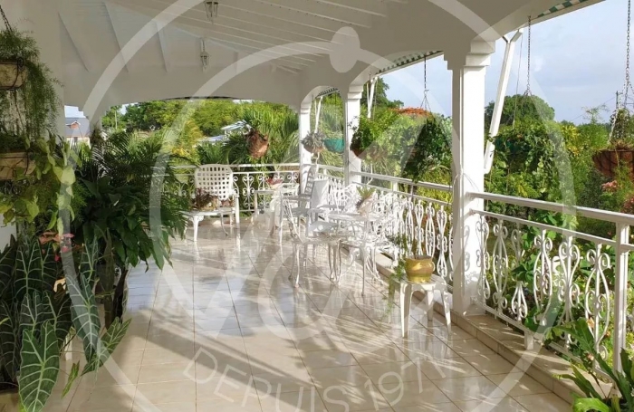 Vente Maison 292m&sup2; 6 pi&#232;ces Les Abymes