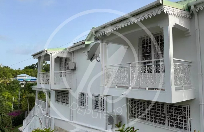 Vente Maison 292m&sup2; 6 pi&#232;ces Les Abymes