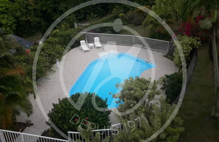 Vente Maison 292m&sup2; 6 pi&#232;ces Les Abymes
