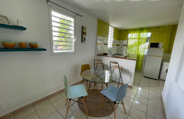 Appartement T2 PROCHE FOUILLOLE