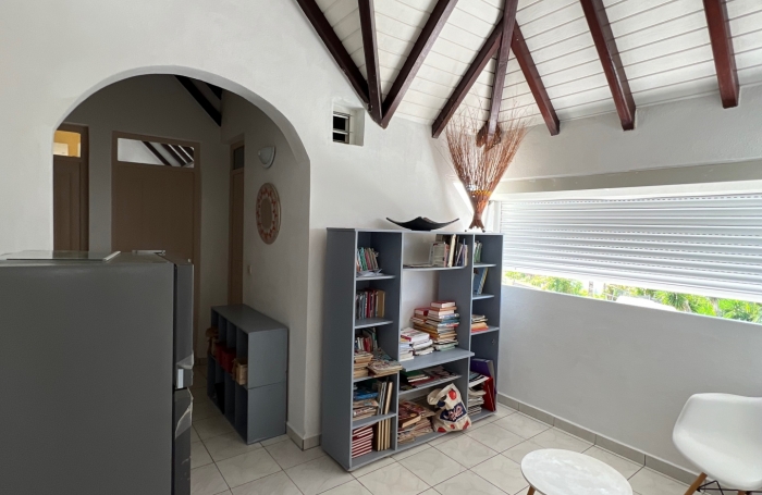 Vente Maison 121m&sup2; 7 pi&#232;ces Gosier