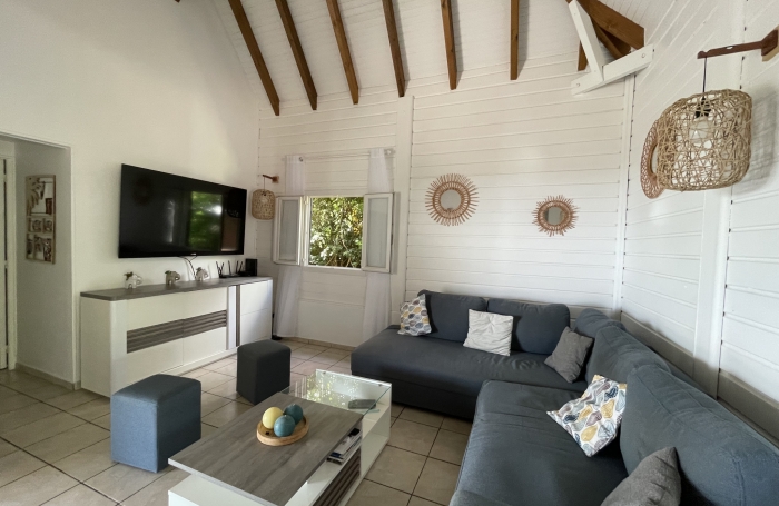 PROPRIETE MAISON T5 VUE MER + GITE T3 AVEC MEZZANINE + PISCINE CAPESTERRE-BELLE-EAU