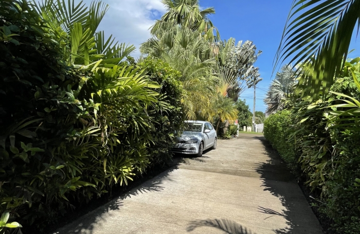 PROPRIETE MAISON T5 VUE MER + GITE T3 AVEC MEZZANINE + PISCINE CAPESTERRE-BELLE-EAU
