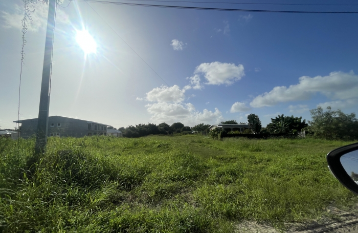 EXCLUSIVITE. Joli terrain plat 501 m2. proche toutes commodités. Secteur Gorot.