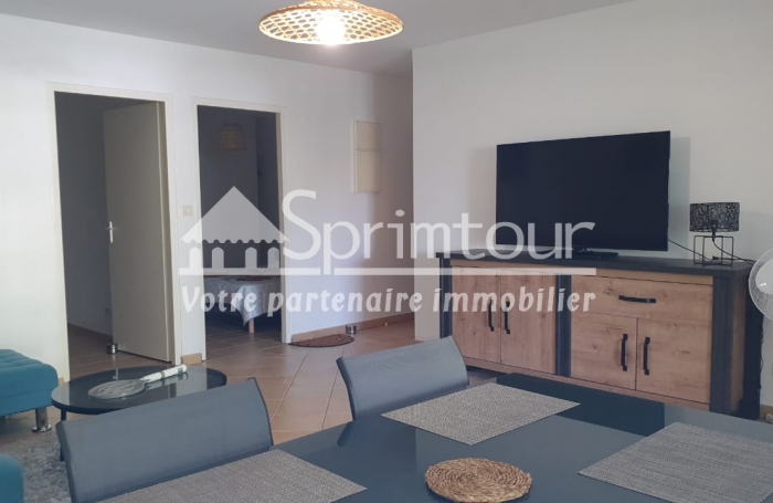Marina de Rivière Sens- Appartement T3, meublé, climatisée, terrasse couverte dans une résidence sécurisé avec