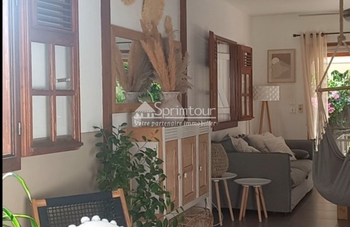 Jolie maison en bois T4bis 3 chambres + 1 bureau - Quartier résidentiel et agréable à Vieux-habitants