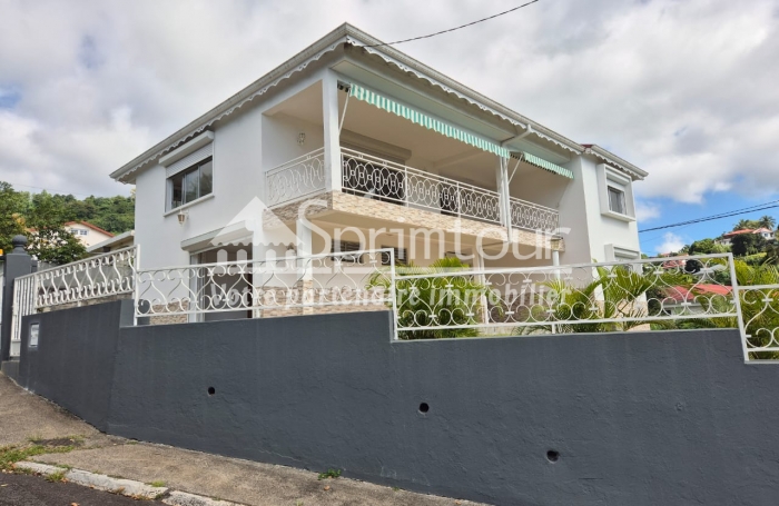 Location Maison 97120