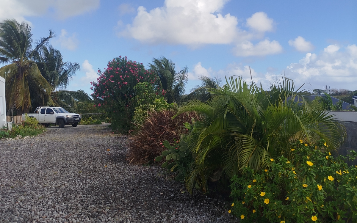  maison  f3 terrain plat de 550m2   275000€