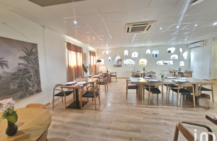 Vente Local commercial 160m&sup2; Baie Mahault