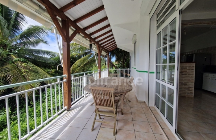 Location Appartement 97160