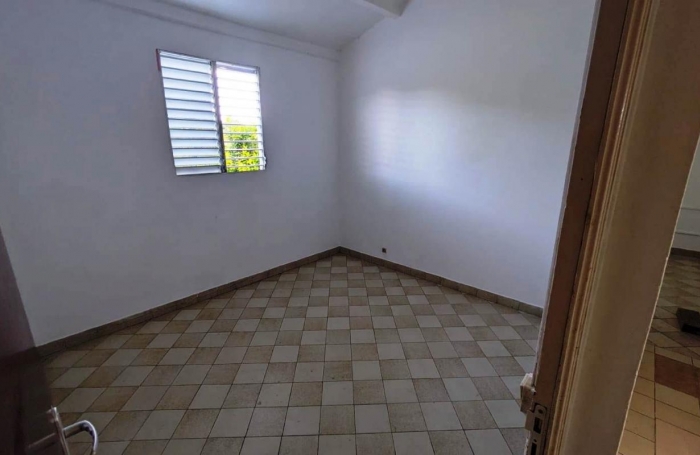 Location Appartement 80m&sup2; 4 pi&#232;ces Sainte Anne