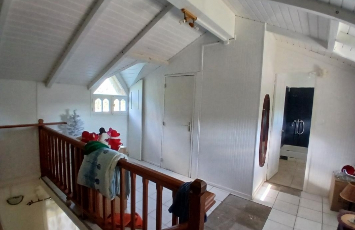 Vente Maison 113.68m&sup2; 5 pi&#232;ces Capesterre Belle Eau