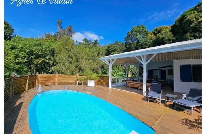 Vente Maison 126m&sup2; 7 pi&#232;ces Deshaies