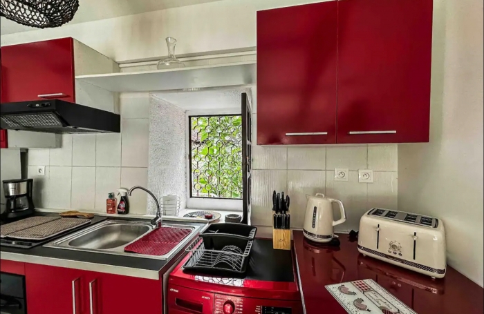 Maison d'habitation entièrement rénovée et relookée