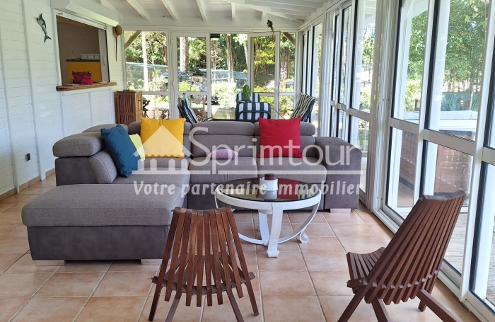 Maison-Bouillante-Location-Parc arboré de 9000m2