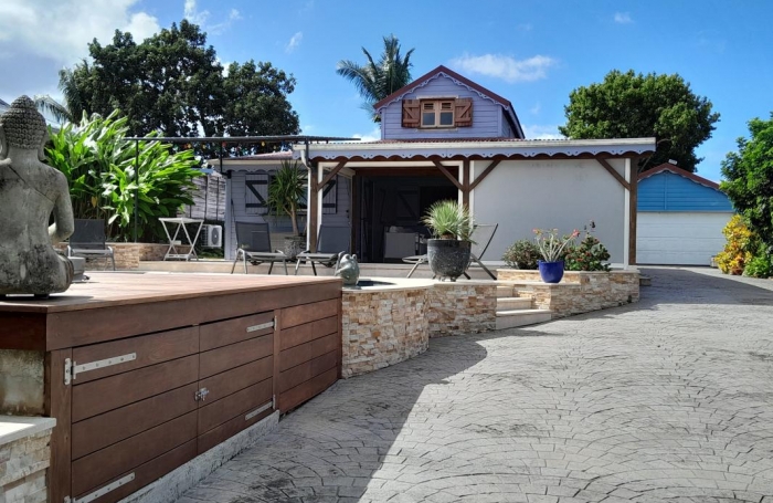 Vente Maison 89.32m&sup2; 4 pi&#232;ces Lamentin