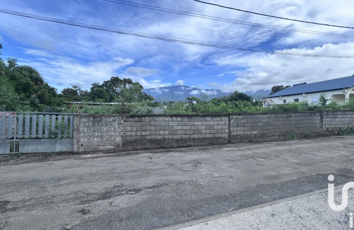 Vente Terrain 250m&sup2; Saint Louis