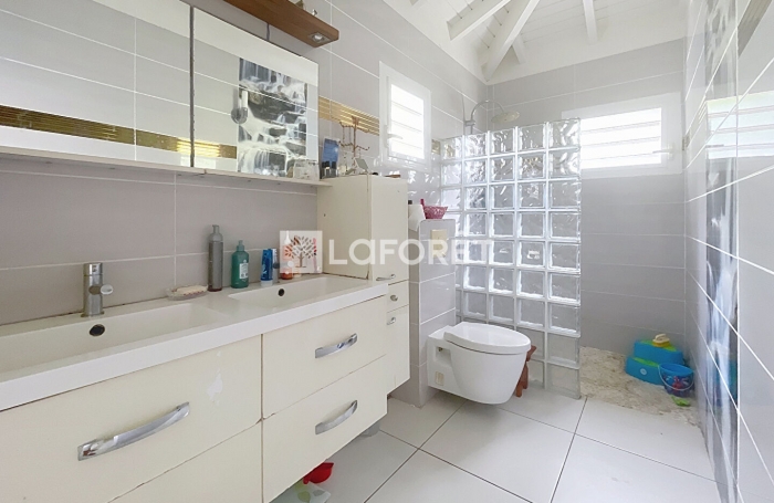 Vente Maison 126m² 4 pièces Baie Mahault