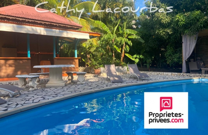 Vente Maison 234m&sup2; 8 pi&#232;ces Bouillante