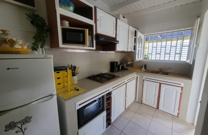 BELLE MAISON T4 AVEC PISCINE À BAIE-MAHAULT