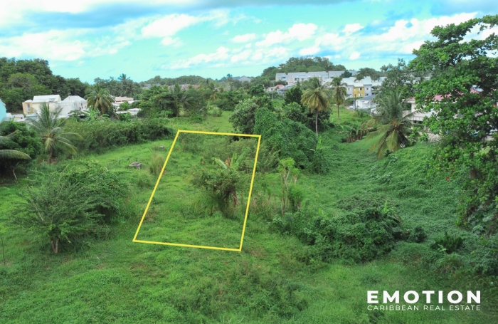 Terrain - 1078 m2 - Les Abymes