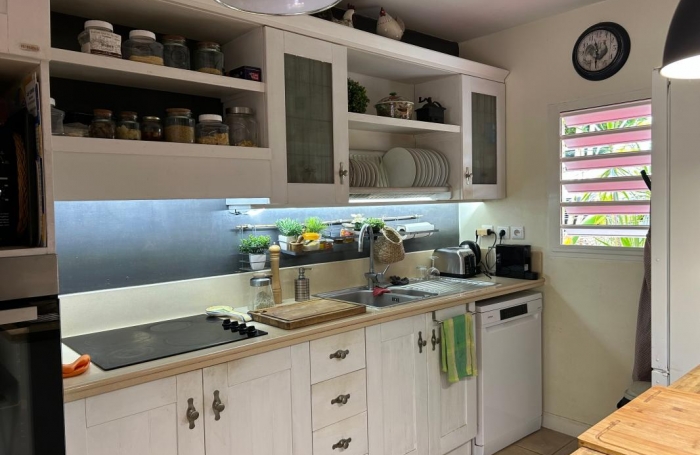 Vente Maison 75.27m&sup2; 3 pi&#232;ces Petit-Bourg