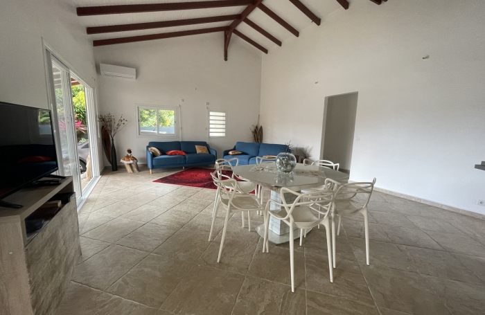 Maison de 5 pièces entièrement rénovée